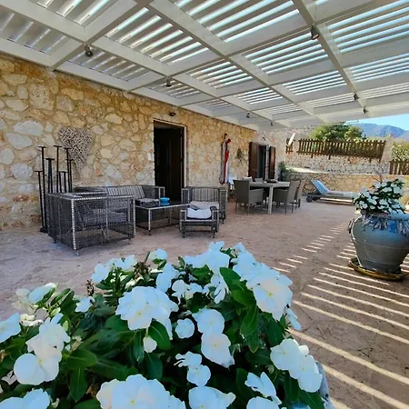 Villa Belvedere Private Luxury Chalki Town