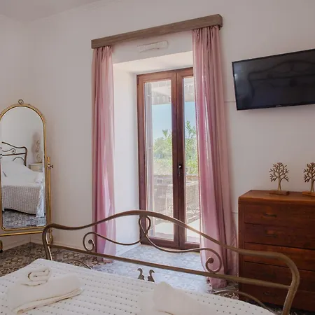 Belvedere Private Luxury * Chalki Town