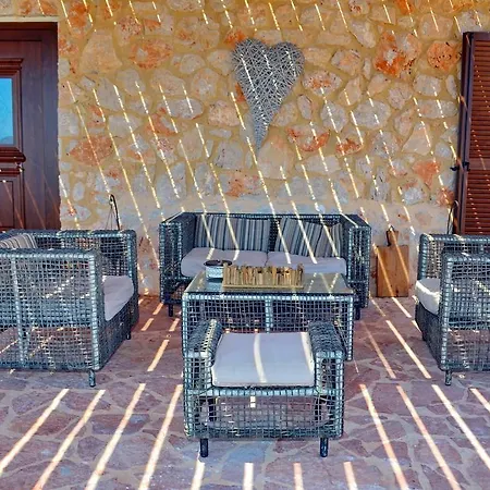 Belvedere Private Luxury * Chalki Town