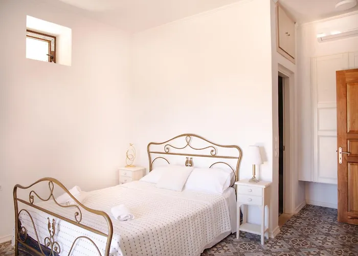 Belvedere Private Luxury Villa Chalki Town